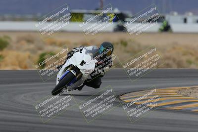 media/Jan-14-2023-SoCal Trackdays (Sat) [[497694156f]]/Turn 4 Set 1 (1020am)/